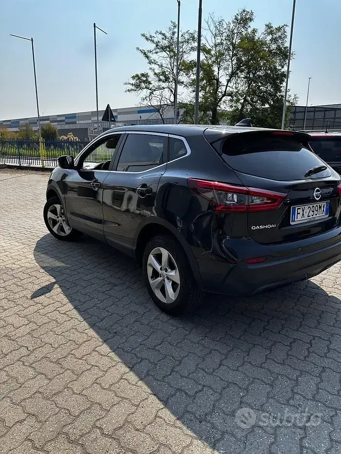 Usata Nissan Qashqai Tekna+ 110 CV (80 kW) 2019 Nero SUV