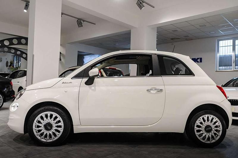 Usata Fiat 500 Dolcevita 69 CV (50 kW) 2023 Bianco pastello Utilitaria