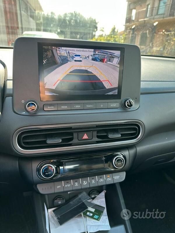 Usata Hyundai Kona 105 CV (77 kW) 2023 Bianco SUV