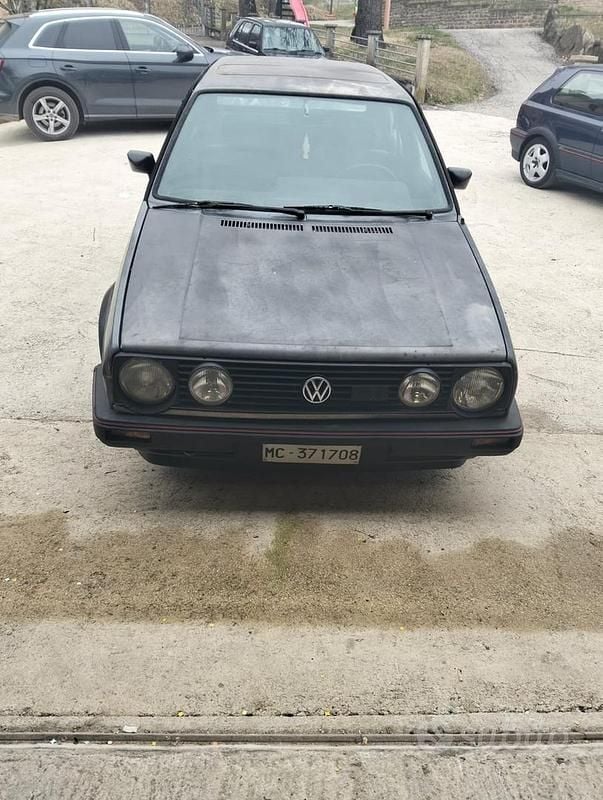 Usata VW Golf II GTI 111 CV (81 kW) 1987 Grigio Utilitaria