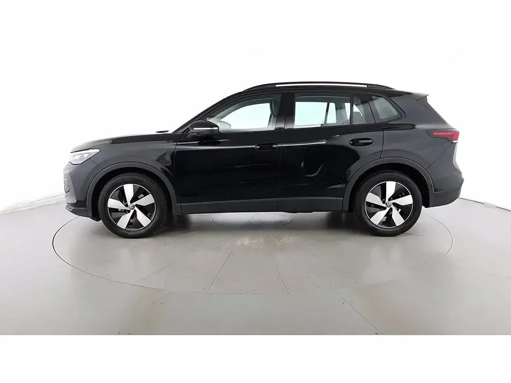 Usata VW Tiguan Life 150 CV (110 kW) 2024 Nero deep effetto perlato SUV