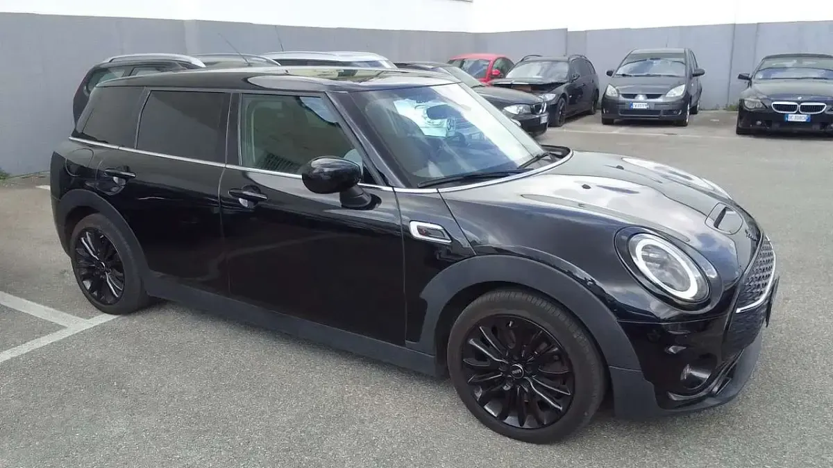Usata Mini Cooper SD Clubman Classic 190 CV (139 kW) 2022 Nero Station wagon