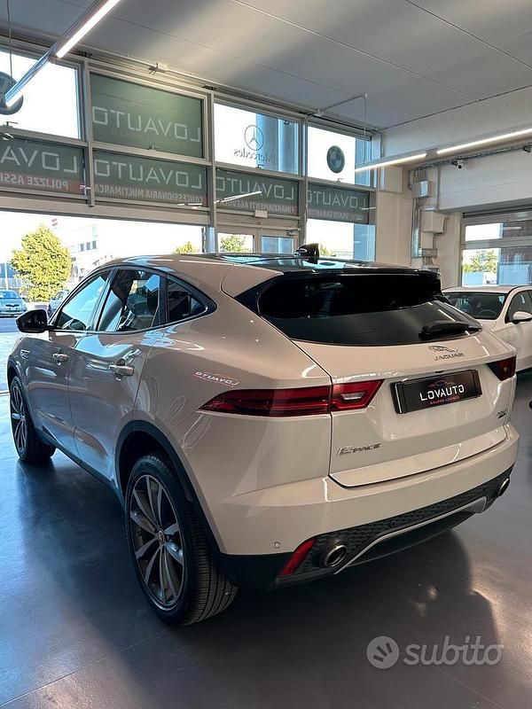 Usata Jaguar E-Pace R-Dynamic 249 CV (183 kW) 2018 Grigio SUV