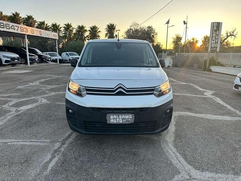 Usata Citroën Berlingo 102 CV (75 kW) 2019 Bianco Monovolume