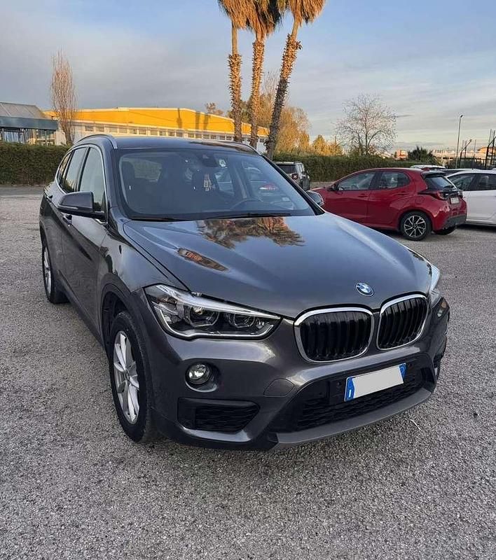 Usata BMW X1 Advantage 116 CV (85 kW) 2019 Grigio SUV
