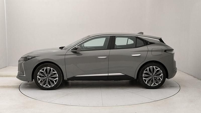 Nuova DS Automobiles DS4 Trocadero 180 CV (132 kW) 2025 Grigio SUV