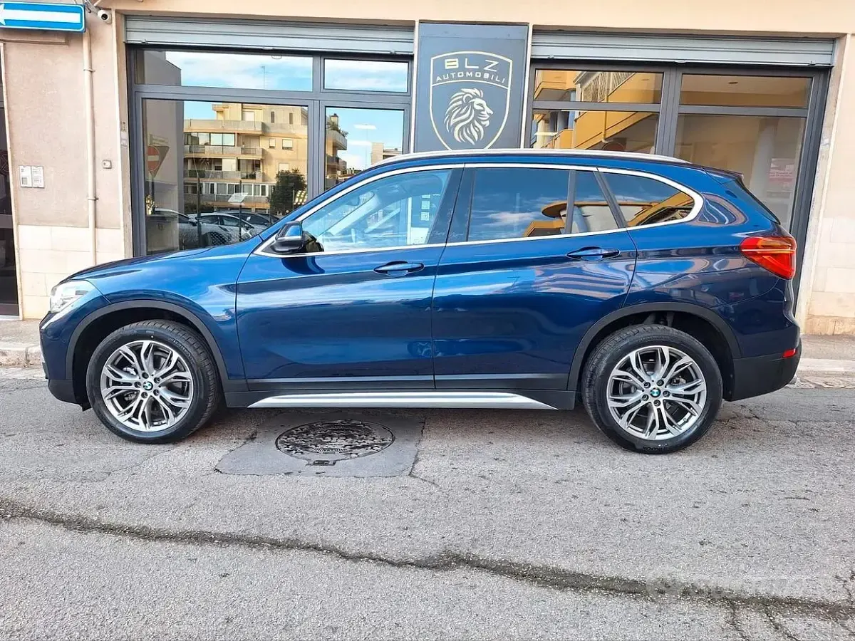 Usata BMW X1 xLine 150 CV (110 kW) 2019 Bluazzurro SUV