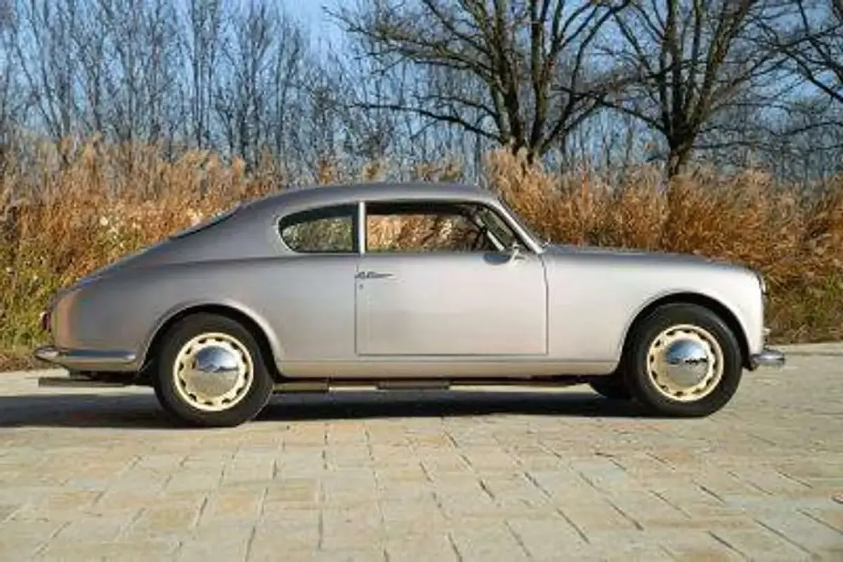 Usata Lancia Aurelia 118 CV (86 kW) 1955 Argento Coupé