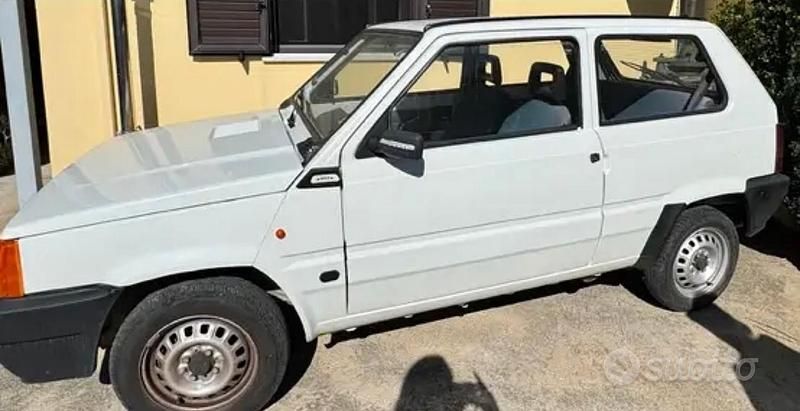 Begagnad Fiat Panda Young 54 HK (39 kW) 2003 Vit Halvkombi