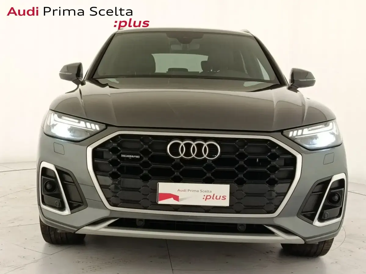 Usata Audi Q5 S-Line 204 CV (150 kW) 2024 Grigio daytona perla SUV