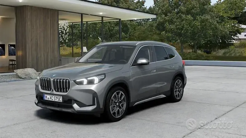 Nuova BMW X1 Comfort Edition 245 CV (180 kW) 2026 Night dusk blue SUV