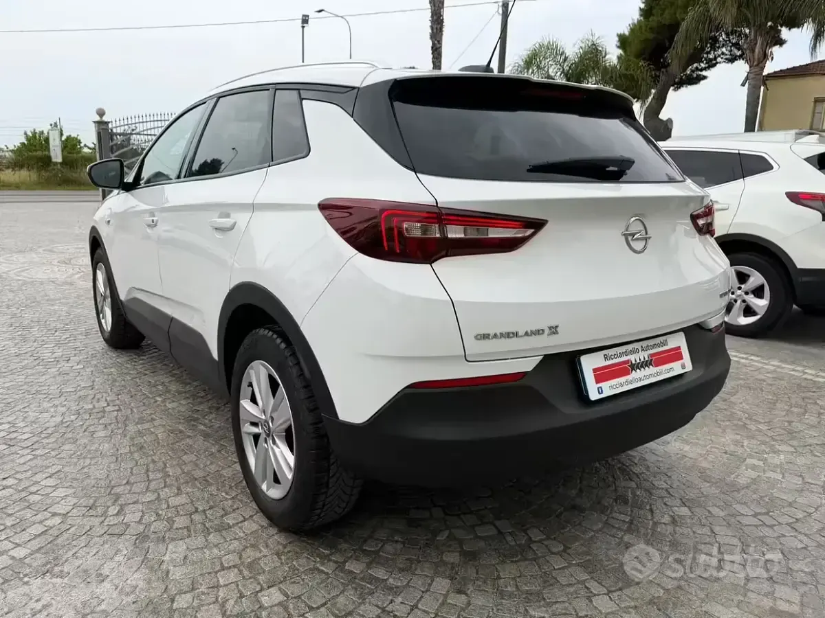 Usata Opel Grandland X Business 120 CV (88 kW) 2018 Bianco SUV