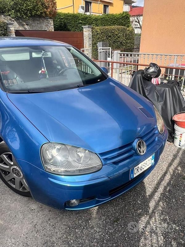 Usata VW Golf IV 2004 Berlina