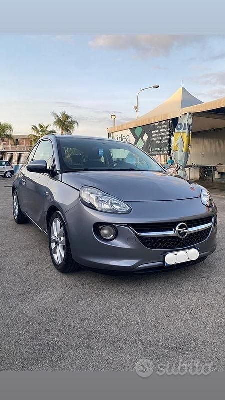 Usata 2016 Opel Adam Due volumi | 4999 € (Super prezzo) - Immagine 1/4
