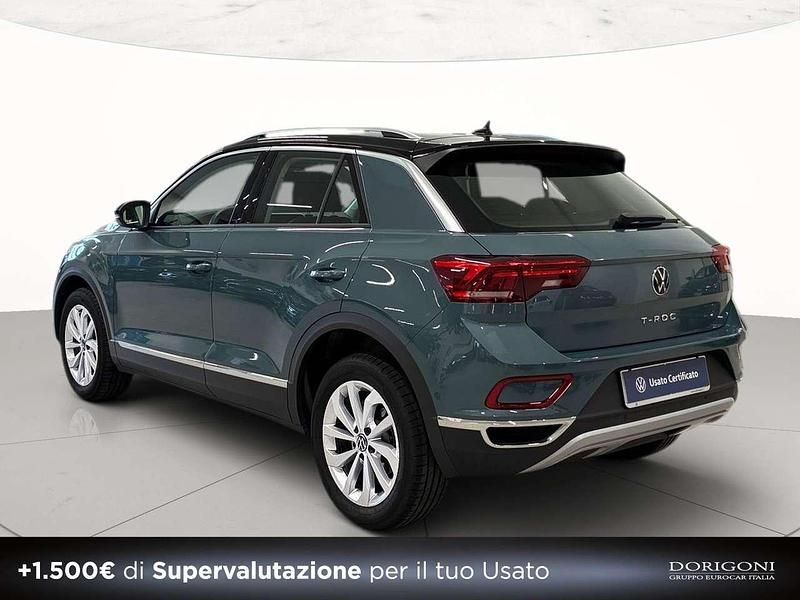 Usata VW T-Roc Style 116 CV (85 kW) 2025 Petroleum blue metallizzato ne SUV