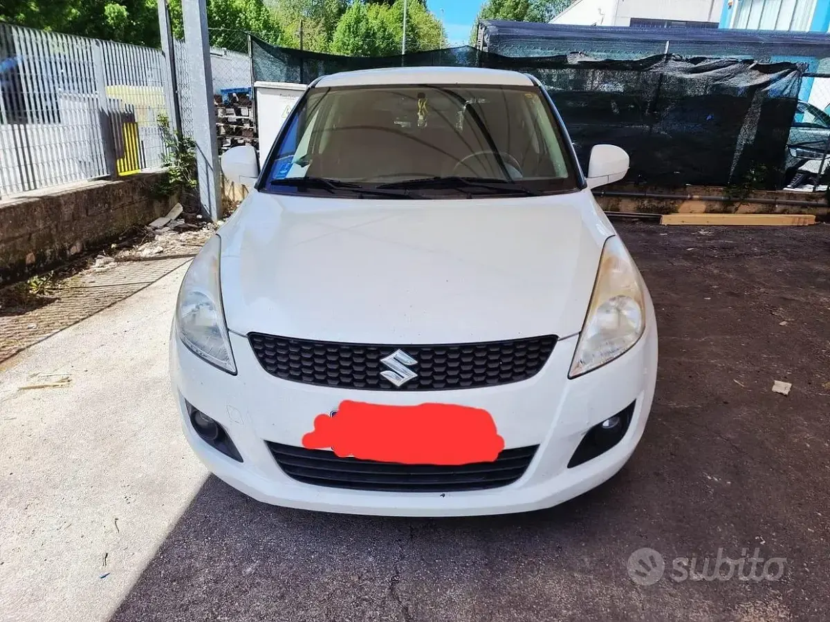 Usata Suzuki Swift 2012 Bianco Utilitaria