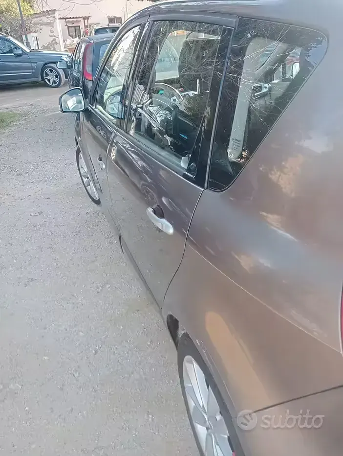 Usata Renault Scenic E-Tech 110 CV (80 kW) 2009