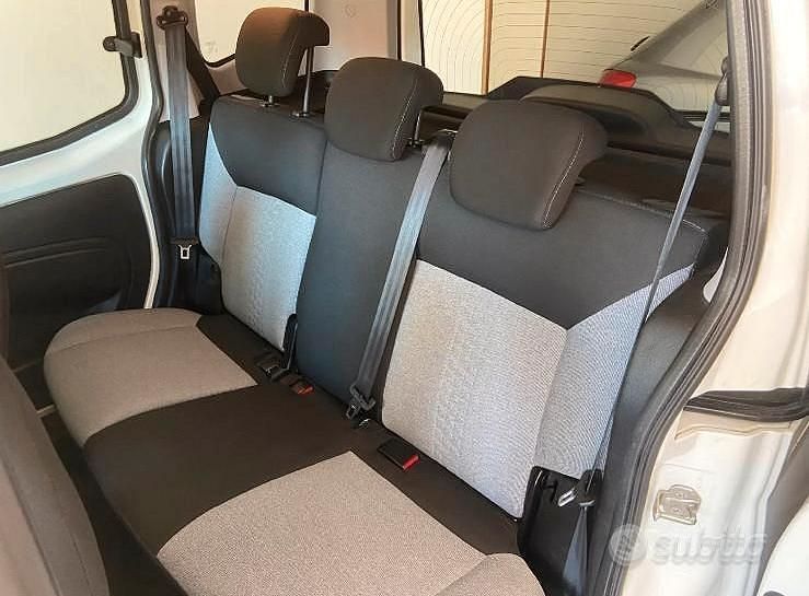 Usata Fiat Qubo Lounge 80 CV (58 kW) 2017 Bianco Monovolume