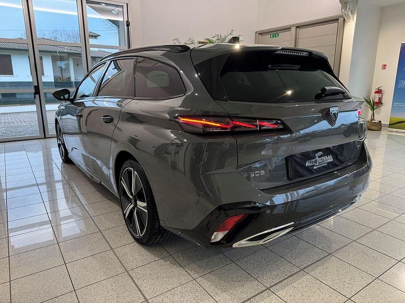 Usata Peugeot 308 GT 131 CV (96 kW) 2024 Grigio selenium Station wagon