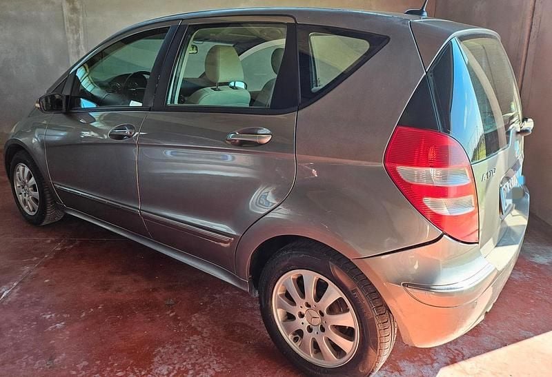 Usata Mercedes A170 Elegance 115 CV (84 kW) 2006 Grigio Berlina