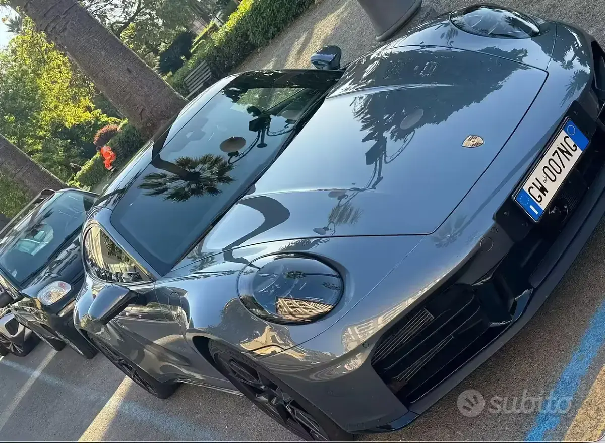 Usata Porsche 911 Carrera 394 CV (289 kW) 2024 Grigio Coupé