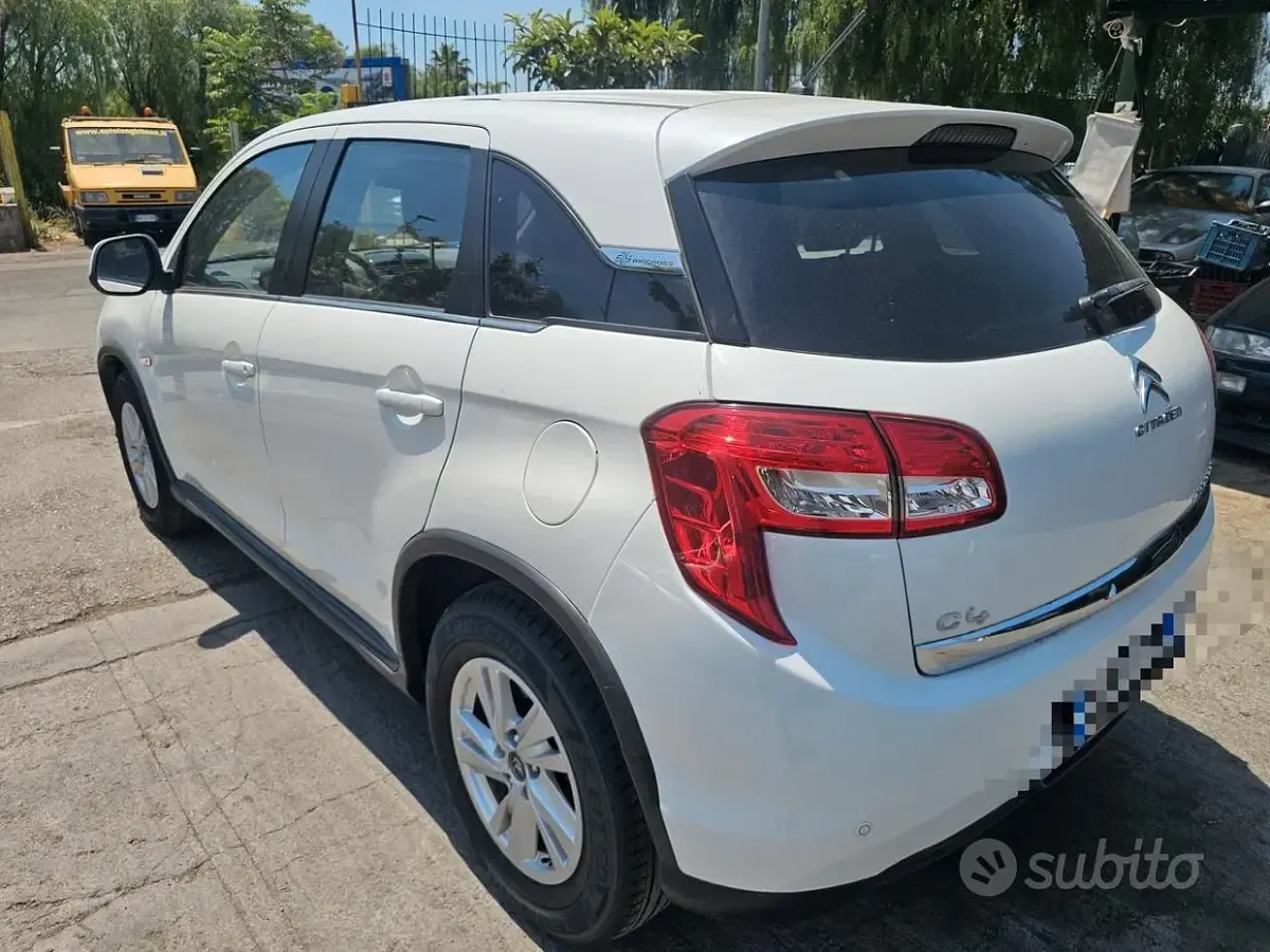 Usata Citroën C4 Aircross Start 114 CV (83 kW) 2015 Bianco SUV