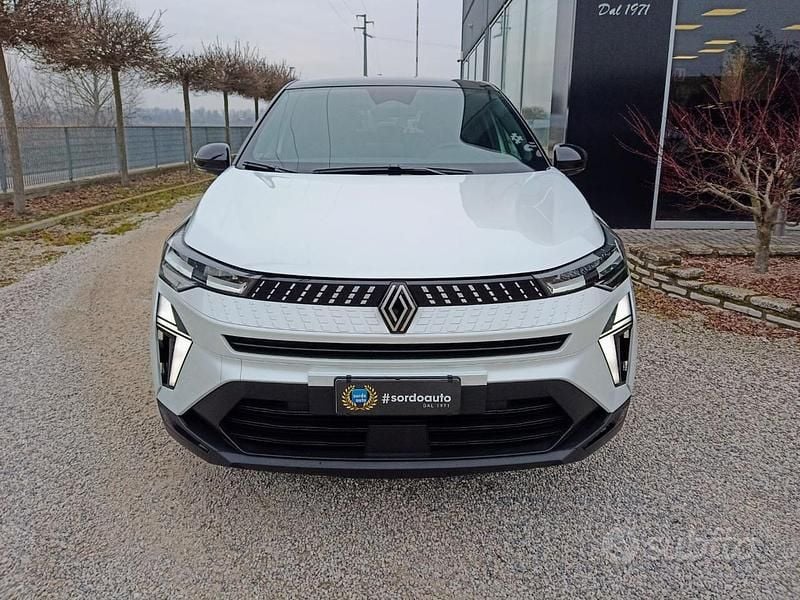 Usata Renault Captur Techno 101 CV (74 kW) 2025 Bianco SUV