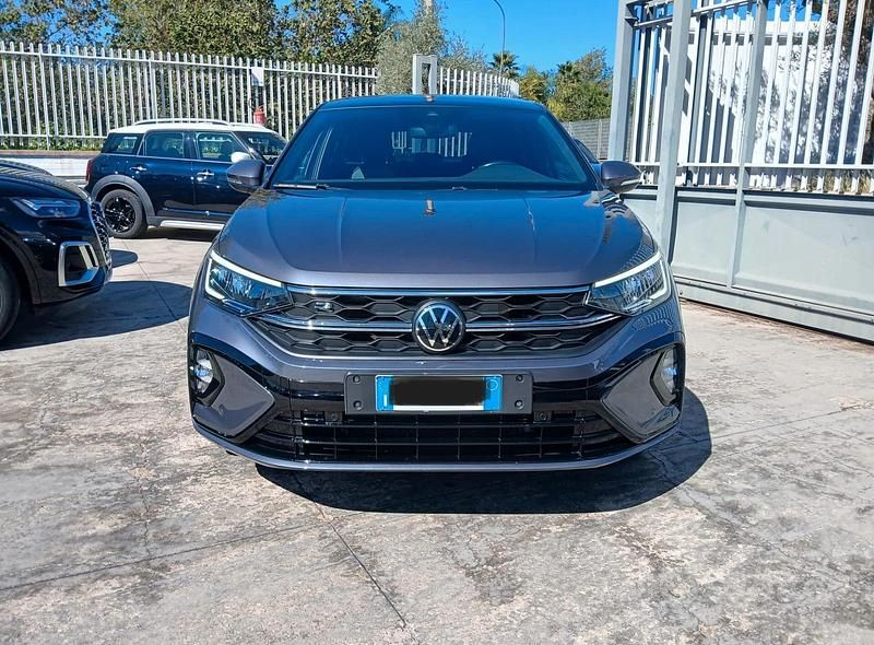 Usata VW Taigo R-line 110 CV (80 kW) 2022 Grigio SUV