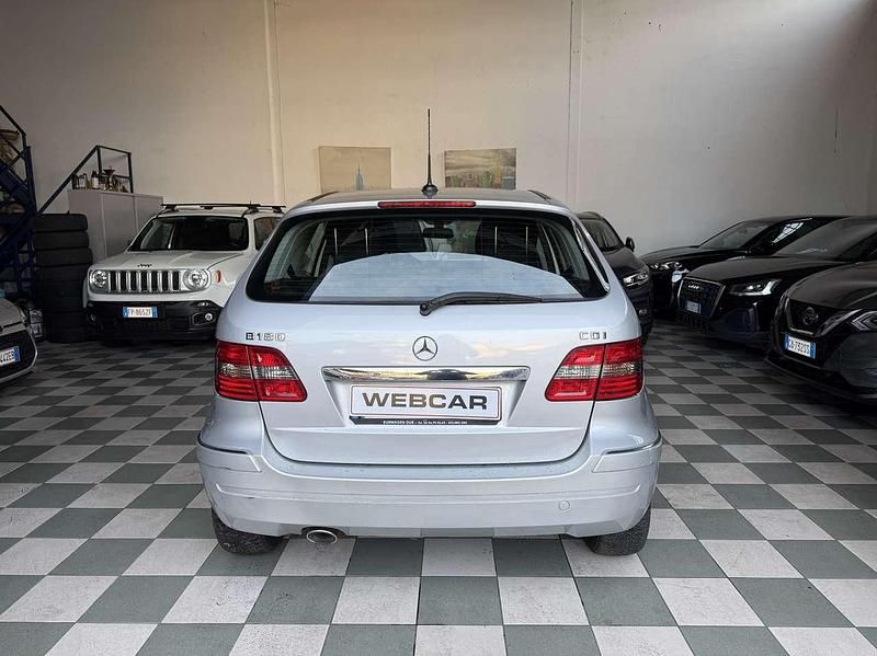 Usata Mercedes B180 Chrome 109 CV (80 kW) 2007 Argento Monovolume