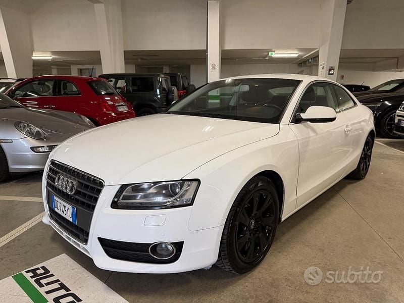 Usata Audi A5 Ambition 160 CV (117 kW) 2010 Bianco Coupé
