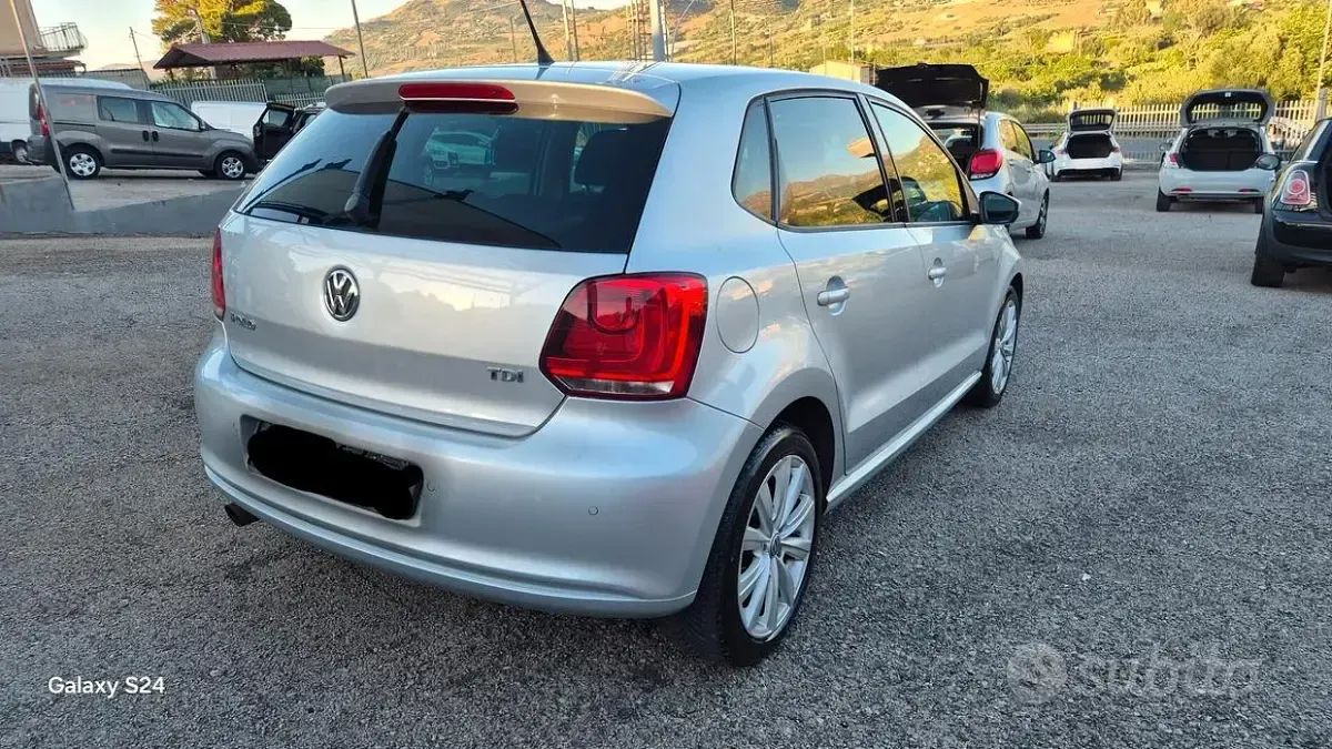Usata VW Polo Highline 90 CV (66 kW) 2012 Grigio Utilitaria