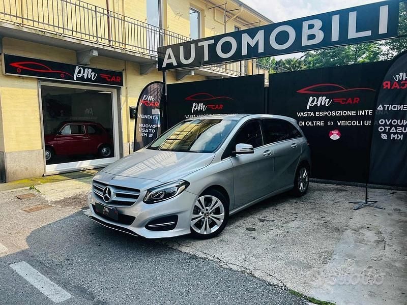 Grigio Usata 2018 Mercedes B200 Premium Monovolume | 16.990 € (Ottimo prezzo) - Immagine 1/4