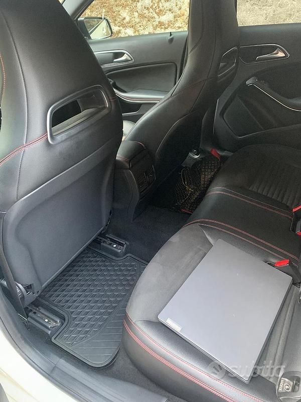 Usata Mercedes A220 AMG 170 CV (125 kW) 2015 Bianco Berlina