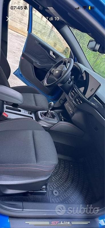 Usata Ford Focus ST-Line X 125 CV (91 kW) 2023 Blu Berlina