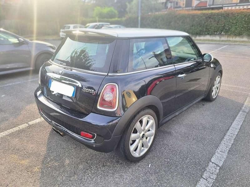 Usata Mini Cooper S 170 CV (125 kW) 2007 Blu Utilitaria