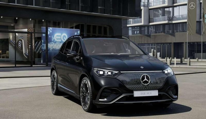 Nuova Mercedes EQE350 AMG Line Premium Plus 235 kW (320 CV) 2026 Nero SUV