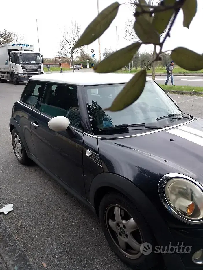 Usata Mini Cooper 120 CV (88 kW) 2008 Nero Utilitaria