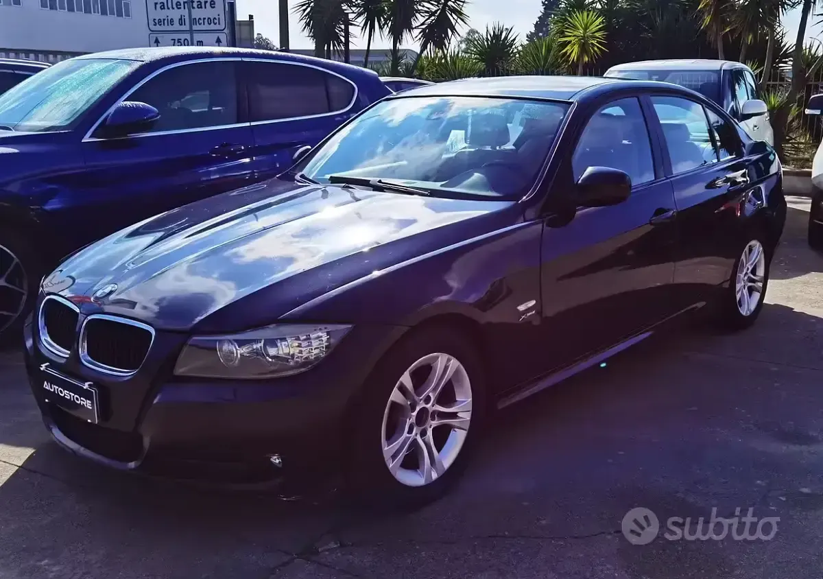 Usado BMW 320 177 CV (130 kW) 2009 Negro Berlina