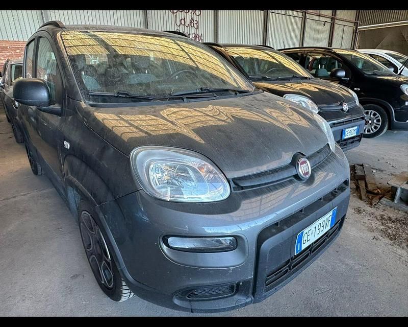 Usata Fiat Panda City Life 70 CV (51 kW) 2021 Viola Utilitaria