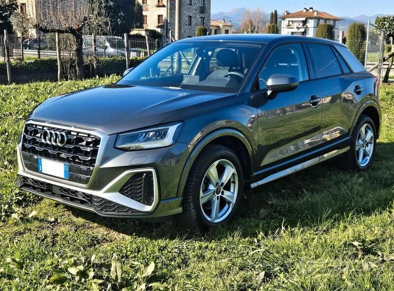 Usata Audi Q2 S-Line 150 CV (110 kW) 2021 Grigio SUV