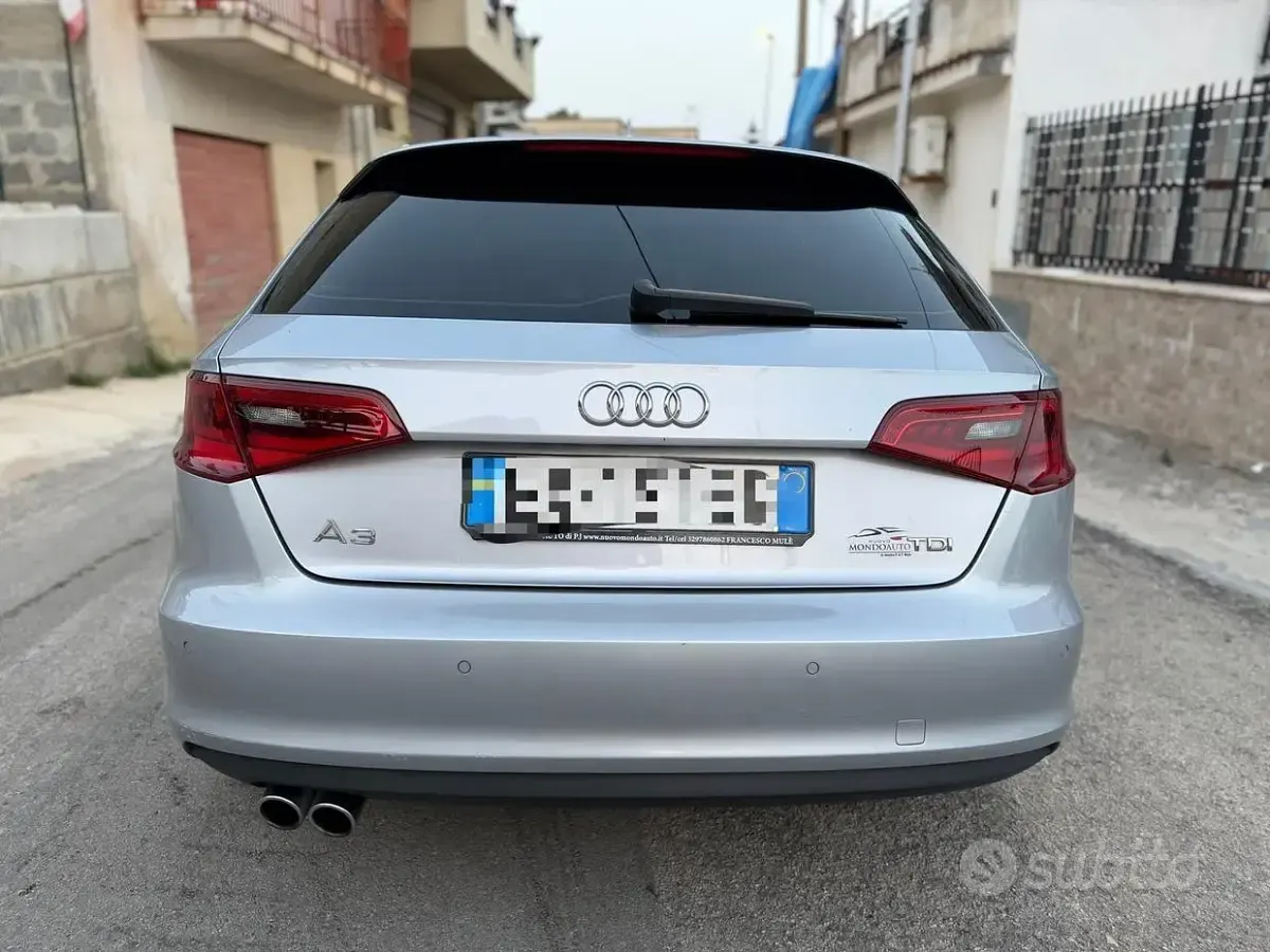 Usata Audi A3 S-Line 150 CV (110 kW) 2015 Grigio Berlina