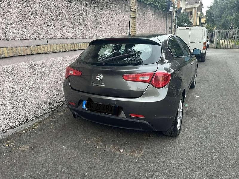 Usata Alfa Romeo Giulietta Distinctive 105 CV (77 kW) 2010 Utilitaria
