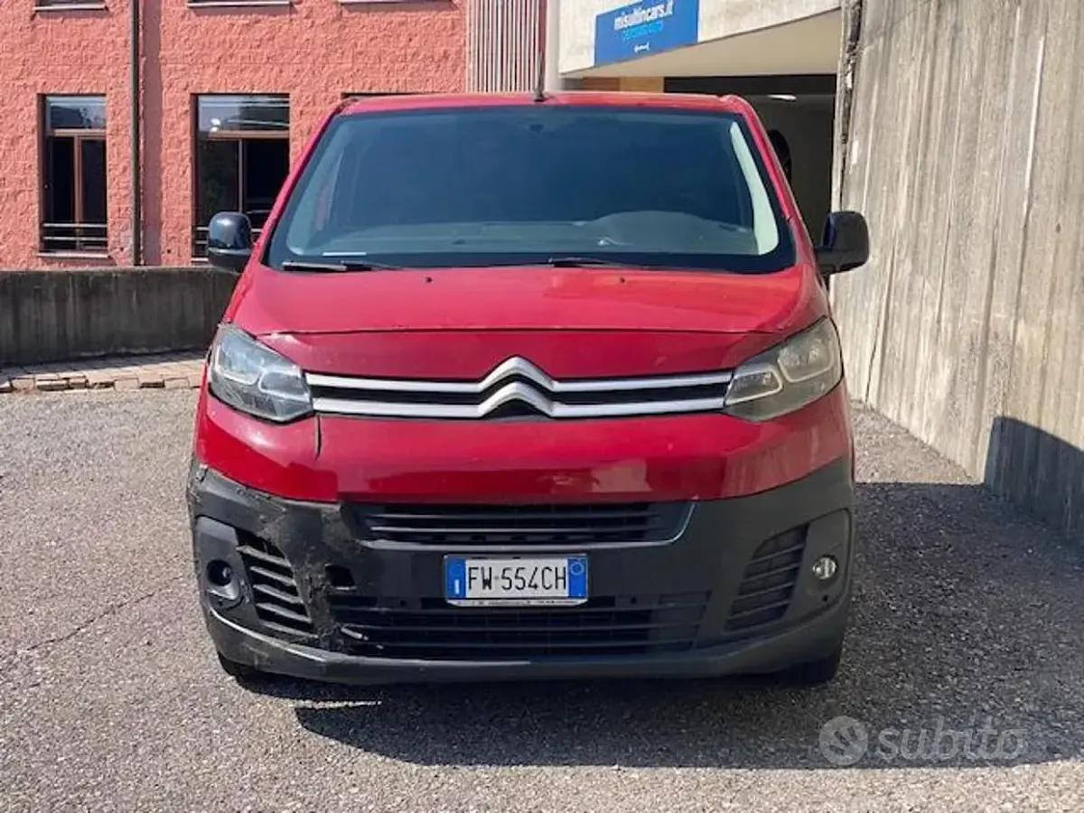 Usata Citroën Jumpy 116 CV (85 kW) 2017 Rosso Monovolume