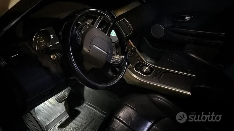 Bianco Usata 2017 Land Rover Range Rover SUV | 17.000 € (Buon prezzo) - Immagine 1/4