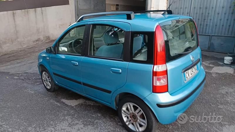 Usata Fiat Panda Emotion 60 CV (44 kW) 2005 Utilitaria