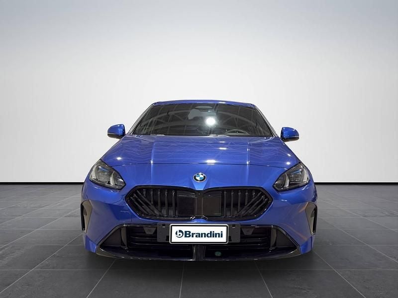 Usata BMW 118 M Sport 150 CV (110 kW) 2024 Portimao blue met. Utilitaria
