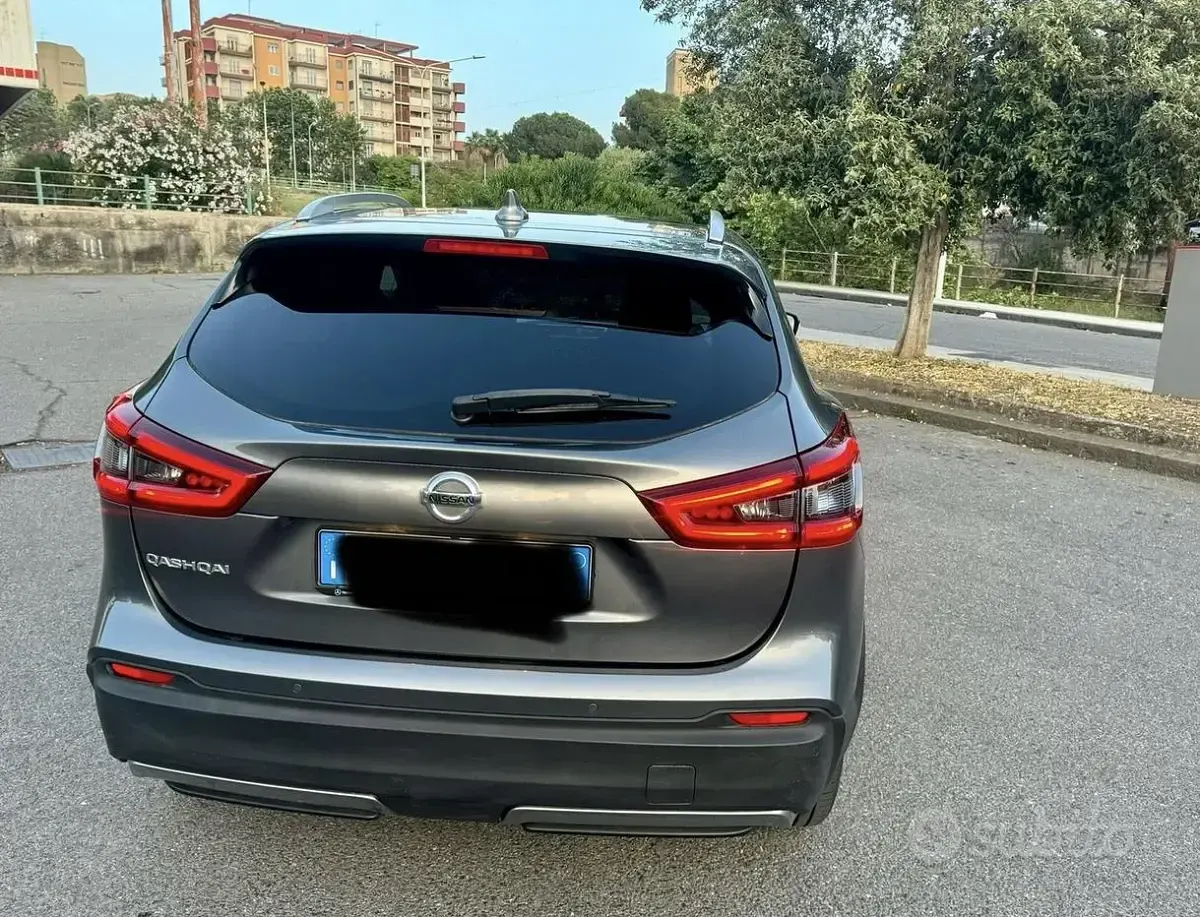 Usata Nissan Qashqai 116 CV (85 kW) 2019 Grigio SUV