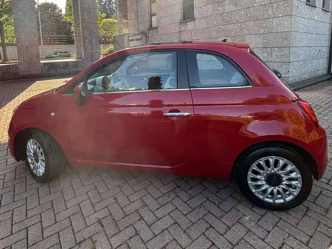 Usata Fiat 500 Lounge 69 CV (50 kW) 2016 Rosso Utilitaria