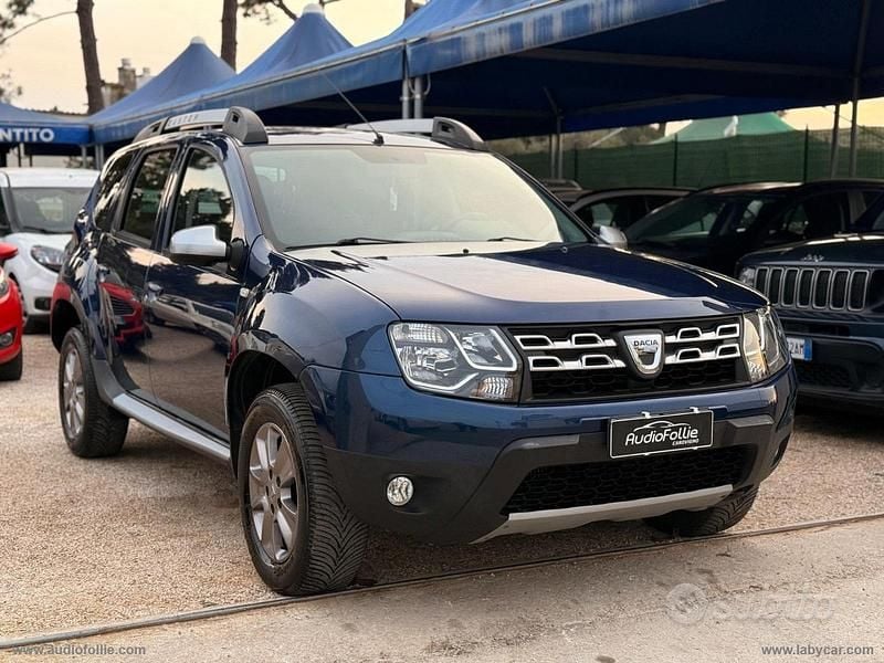 Usata Dacia Duster 110 CV (80 kW) 2015 Blu SUV