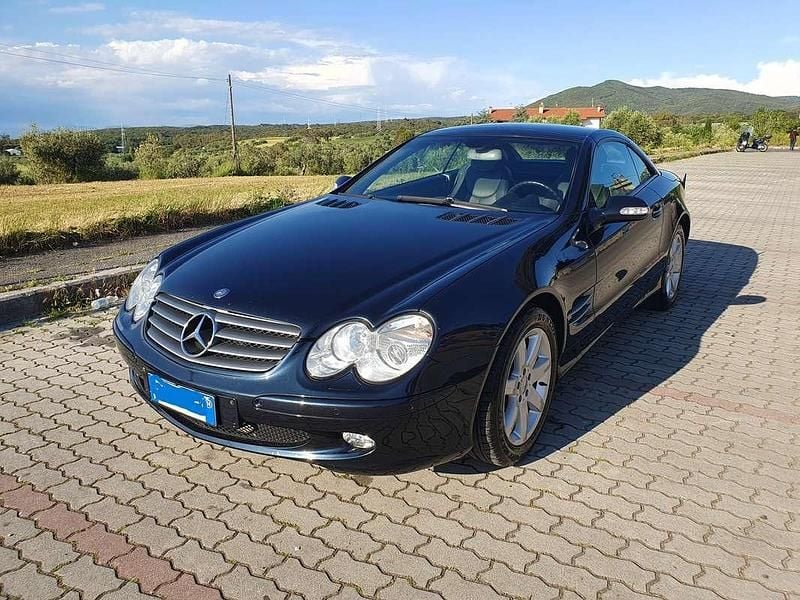 Usata Mercedes SL350 245 CV (180 kW) 2004 Nero Cabrio